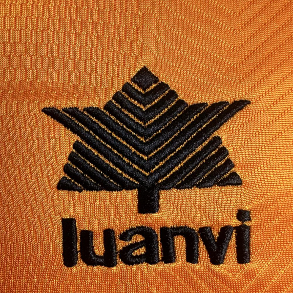 1999-01 Valencia CF 2001-2002 Retro Away Soccer Jersey